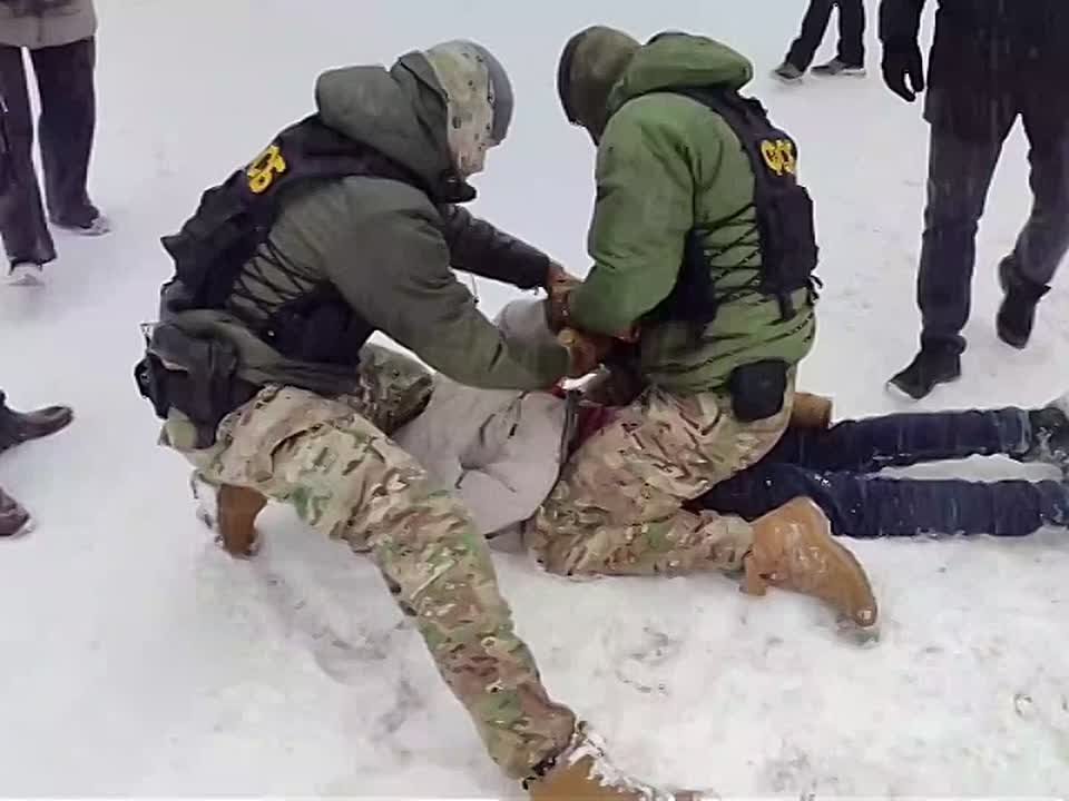 1000 сим-карт и 10 виртуальных станций для подрывной деятельности в России оформил житель Саранска по заданию ГУР Украины