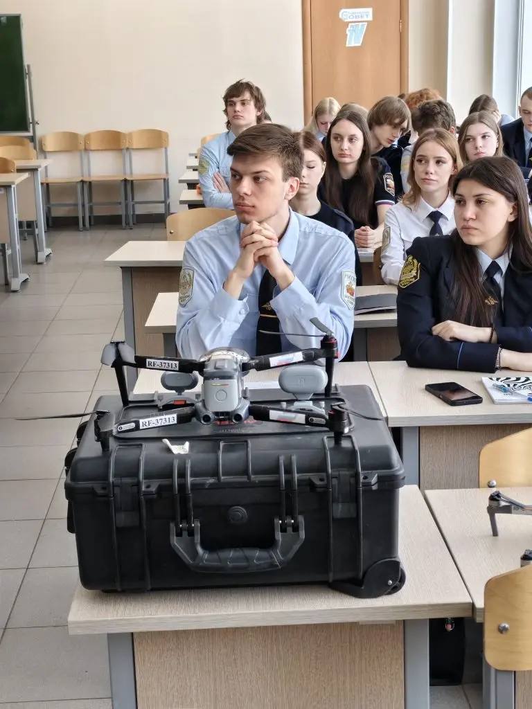 Сотрудники МВД провели занятие по применению беспилотных технологий