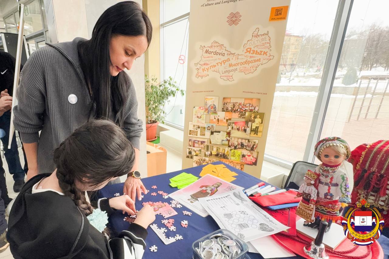 Где семья, там добро. Семейный НКО-фест «Третий квартал» собрал в Центре визуального искусства десятки некоммерческих организаций Где семья, там добро. Семейный НКО-фест «Третий квартал» собрал в Центре визуального искусства десятки некоммерческих организаций