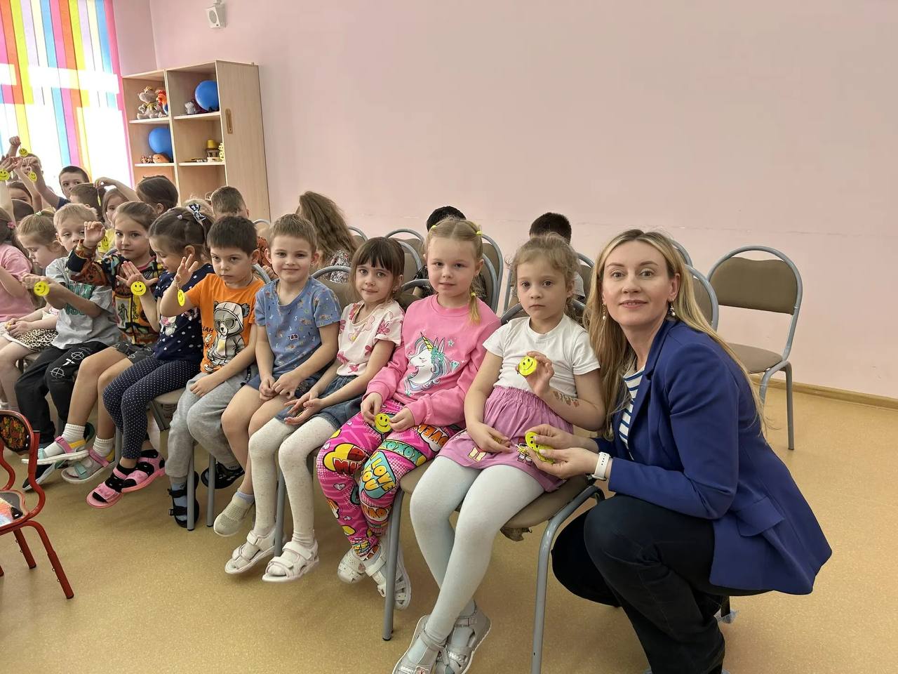 В стране дорожных знаков: урок безопасности в детском саду № 10 В стране дорожных знаков: урок безопасности в детском саду № 10