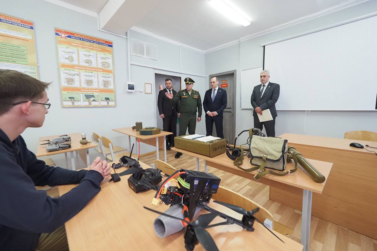 Артём Здунов: Осмотрели военный учебный центр в нашем университете Артём Здунов: Осмотрели военный учебный центр в нашем университете