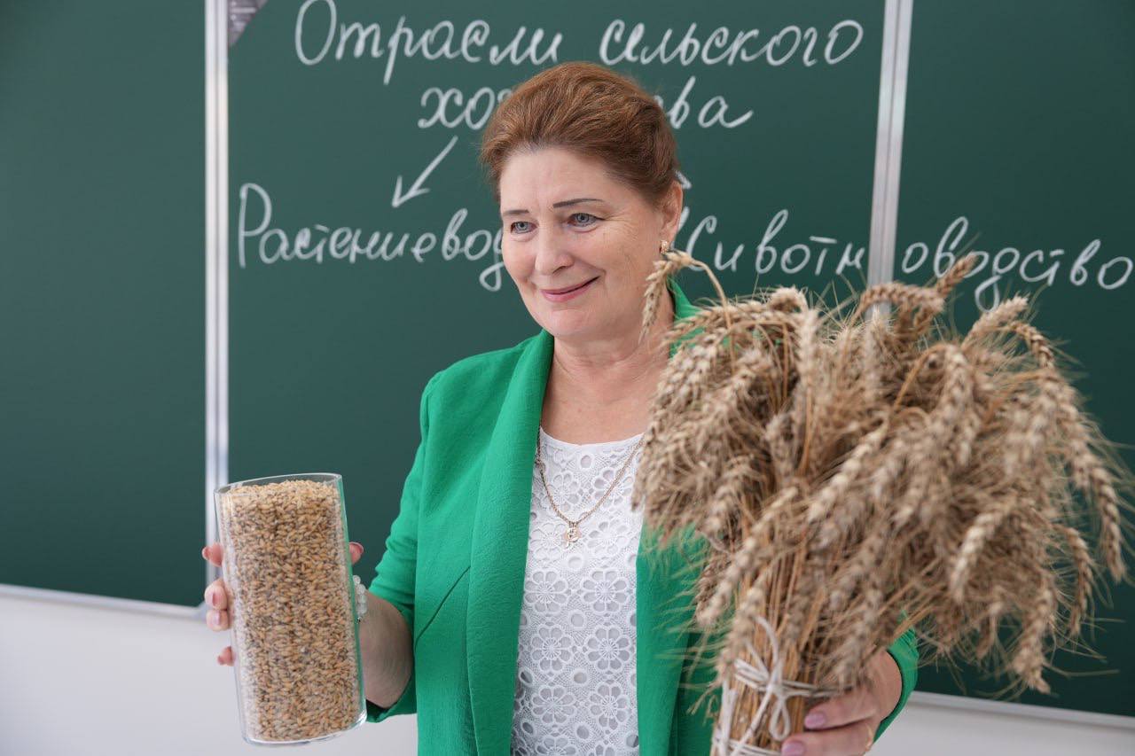 Артём Здунов: Больше 60 тысяч жителей Мордовии работают в агропромышленном комплексе республики Артём Здунов: Больше 60 тысяч жителей Мордовии работают в агропромышленном комплексе республики