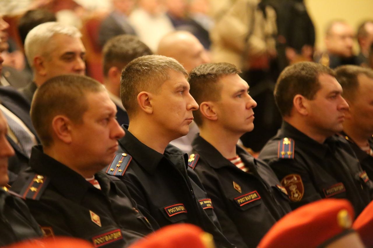 Вчера отмечали сразу две важны даты – 10 лет со дня создания Росгвардии и 215 лет со дня образования войск правопорядка России Вчера отмечали сразу две важны даты – 10 лет со дня создания Росгвардии и 215 лет со дня образования войск правопорядка России