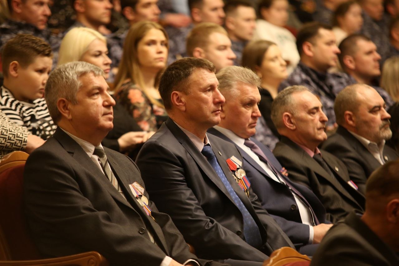 Вчера отмечали сразу две важны даты – 10 лет со дня создания Росгвардии и 215 лет со дня образования войск правопорядка России Вчера отмечали сразу две важны даты – 10 лет со дня создания Росгвардии и 215 лет со дня образования войск правопорядка России