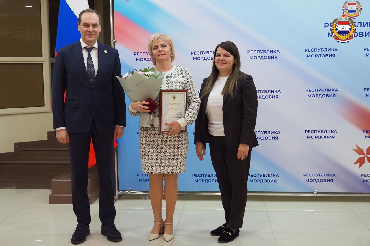 Кадры решают всё!. «Больше 60 тысяч жителей Мордовии работают в агропромышленном комплексе республики Кадры решают всё!. «Больше 60 тысяч жителей Мордовии работают в агропромышленном комплексе республики