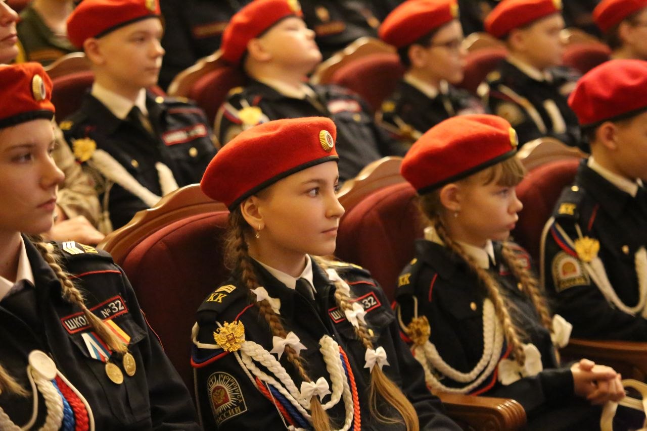 Вчера отмечали сразу две важны даты – 10 лет со дня создания Росгвардии и 215 лет со дня образования войск правопорядка России Вчера отмечали сразу две важны даты – 10 лет со дня создания Росгвардии и 215 лет со дня образования войск правопорядка России