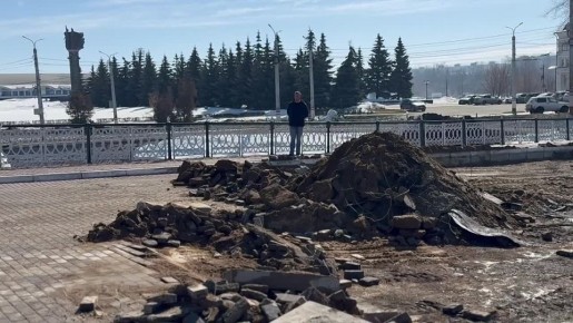 ВНИМАНИЕ ВСЕМ, КТО ПРОХОДИТ МИМО! ИСТОРИЯ ФОНТАННОГО СПУСКА ПИШЕТСЯ ПРЯМО СЕЙЧАС