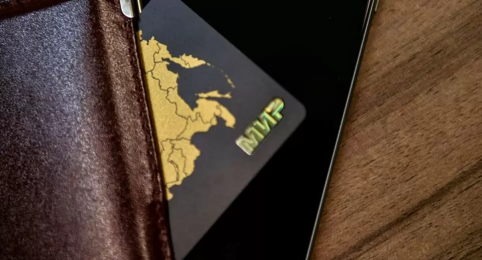 Как распознать фейки о пособиях на детей: что нужно знать