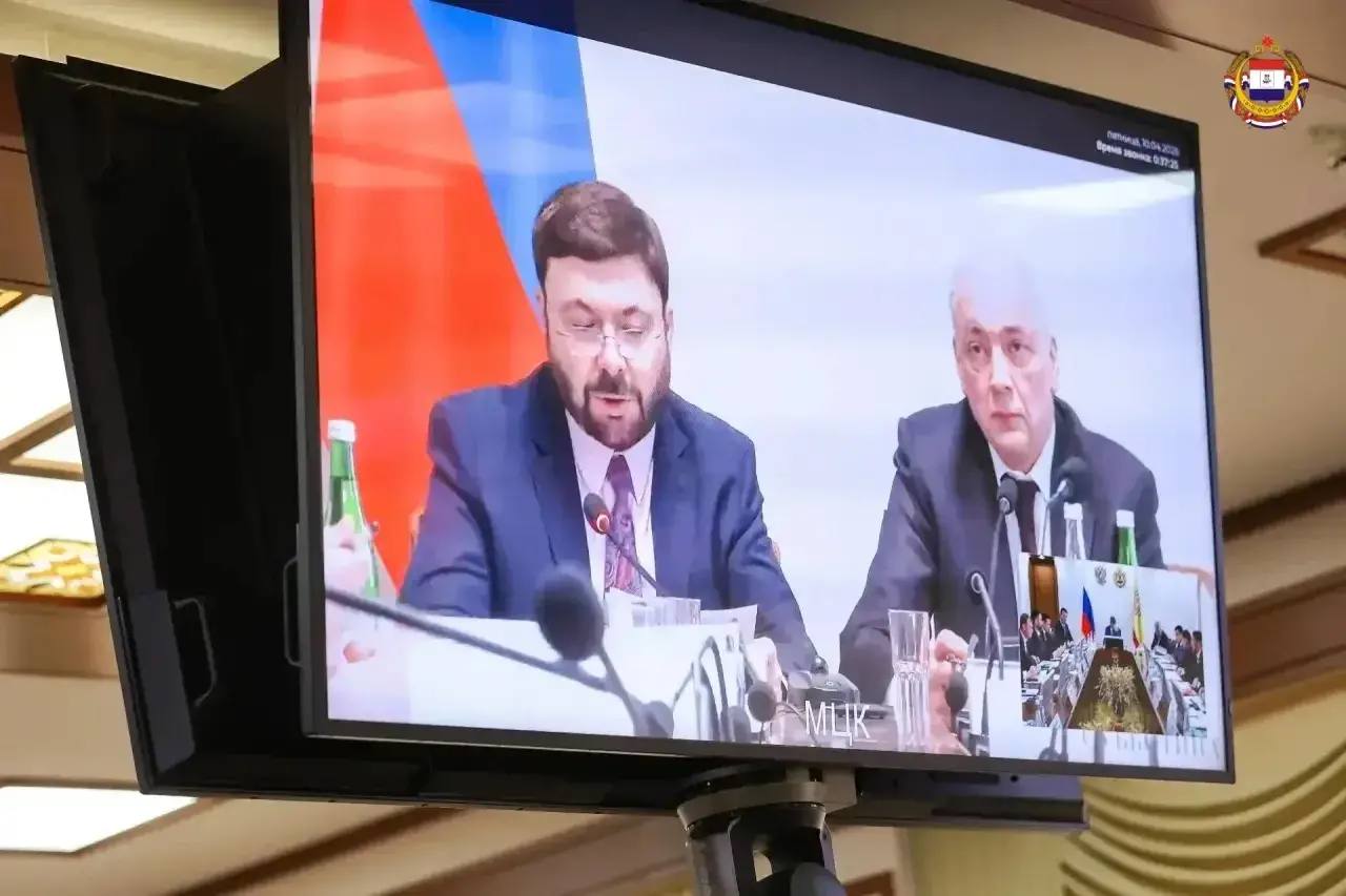 Курс на согласие и стабильность: Мордовия участвует в ключевых обсуждениях ПФО Курс на согласие и стабильность: Мордовия участвует в ключевых обсуждениях ПФО