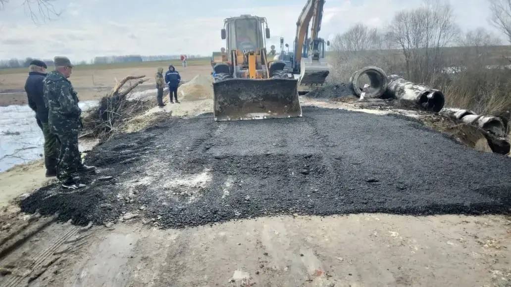 Артём Здунов: Ситуация на дороге в село Краснополье: оперативные меры приняты Артём Здунов: Ситуация на дороге в село Краснополье: оперативные меры приняты
