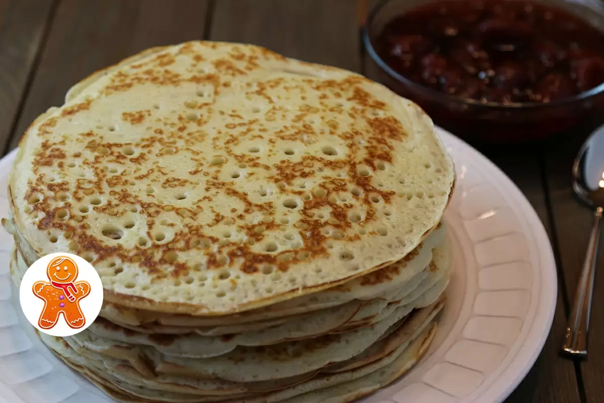 Классика русской кухни: идеальные дрожжевые блины на любой вкус