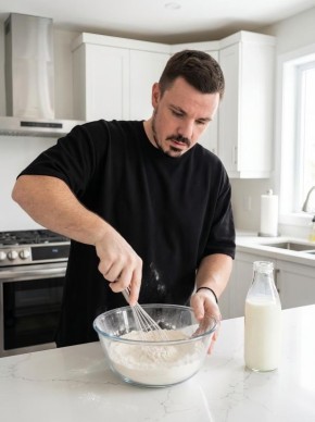 Почему гасить соду уксусом бессмысленно: мифы и факты о выпечке