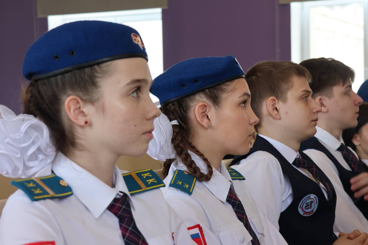 Артём Здунов: #Поехали. 65 лет назад весь мир следил за эпохальным событием - за первым полётом человека в космос!!! 12 апреля 1961 года советский космонавт Юрий Гагарин на корабле «Восток-1» совершил 108-минутный полет... Артём Здунов: #Поехали. 65 лет назад весь мир следил за эпохальным событием - за первым полётом человека в космос!!! 12 апреля 1961 года советский космонавт Юрий Гагарин на корабле «Восток-1» совершил 108-минутный полет...