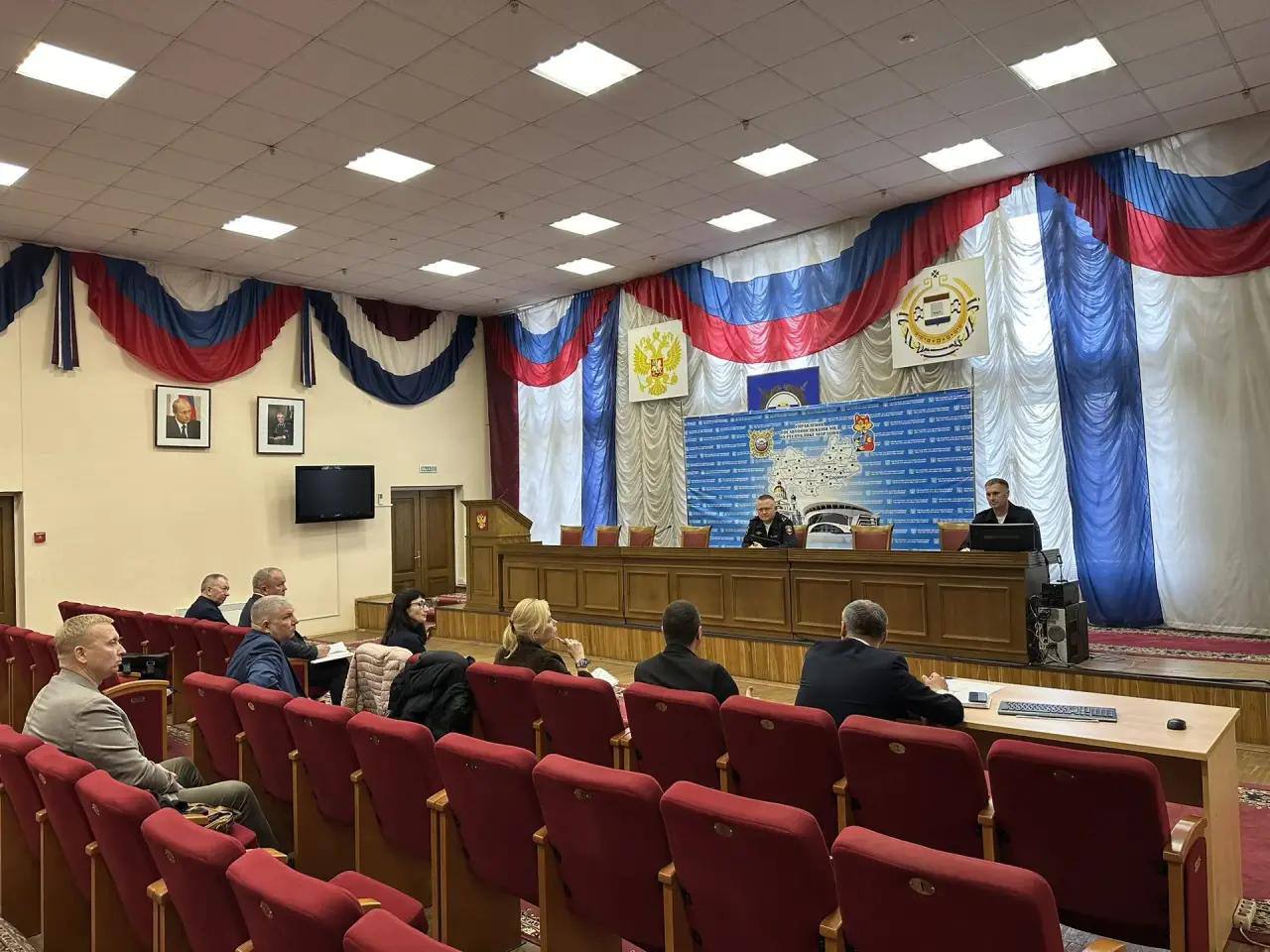 В Госавтоинспекции МВД по Республике Мордовия прошло межведомственное рабочее совещание рабочей группы по вопросам безопасности дорожного движения В Госавтоинспекции МВД по Республике Мордовия прошло межведомственное рабочее совещание рабочей группы по вопросам безопасности дорожного движения