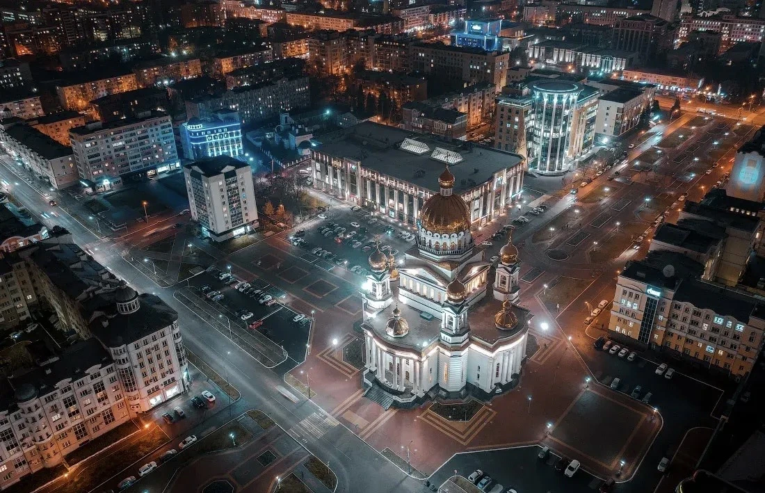 Артём Здунов: С Днём светотехника!. Поздравляем всех, кто дарит миру свет: инженеров, разработчиков, производителей, монтажников и проектировщиков освещения! Продукция мордовских заводов покорила все стихии (и даже космос)