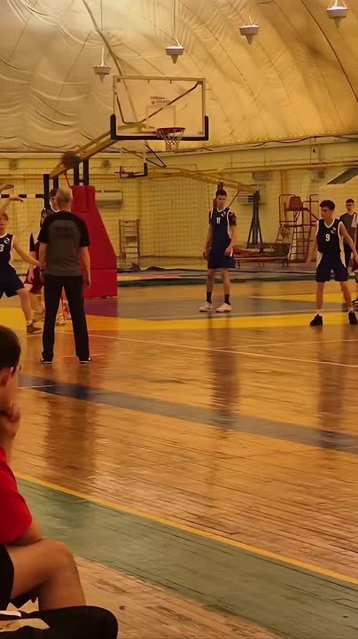 В Саранске прошли республиканские соревнования по баскетболу среди юношей!