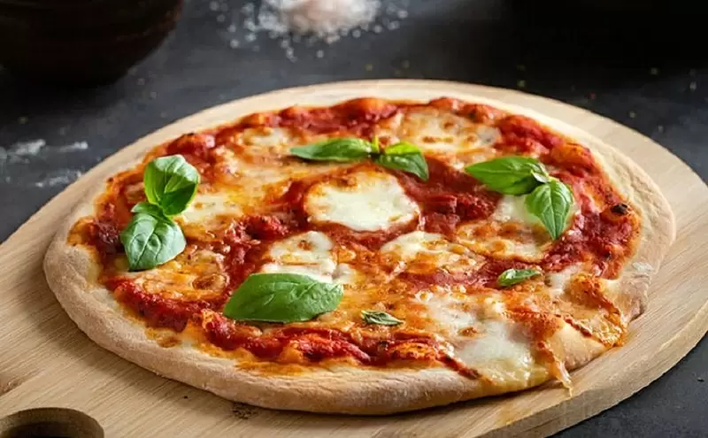 Как испечь идеальную пиццу дома: секреты настоящего итальянского угощения