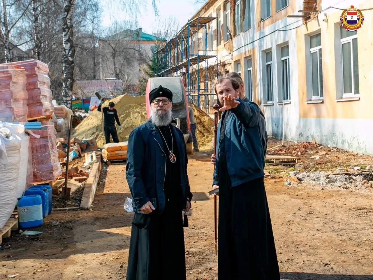 Под крылом святого покровителя Под крылом святого покровителя