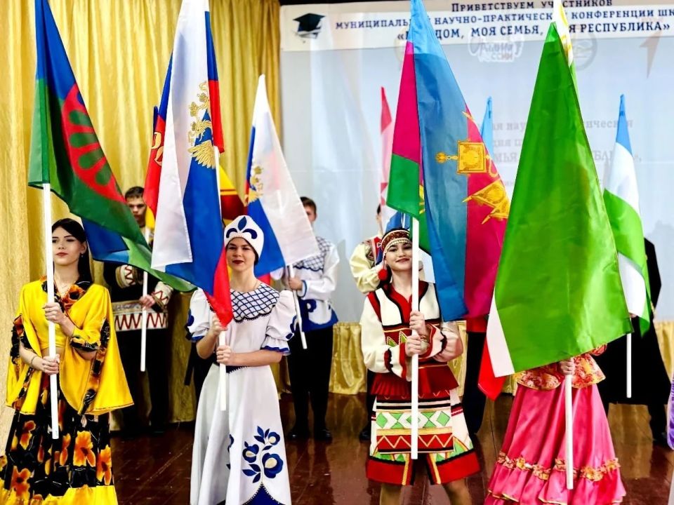 � ����� � 9 ������ �������� ����� ������ ������� �����: 22 ������ ����� ���������� XIV ������-������������ ����������� ���������� ���� ���, ��� �����, ��� ����������