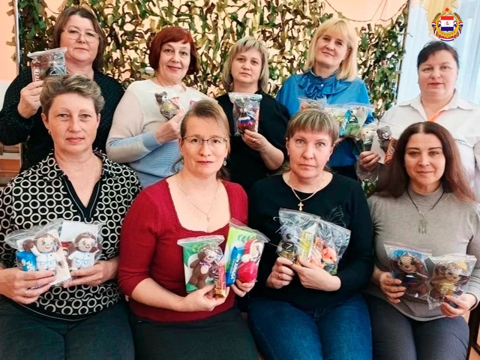 Тепло сердец для наших защитников