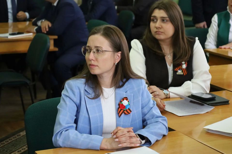 На заседании фракции «Единая Россия» обсуждены вопросы организации отдыха детей На заседании фракции «Единая Россия» обсуждены вопросы организации отдыха детей