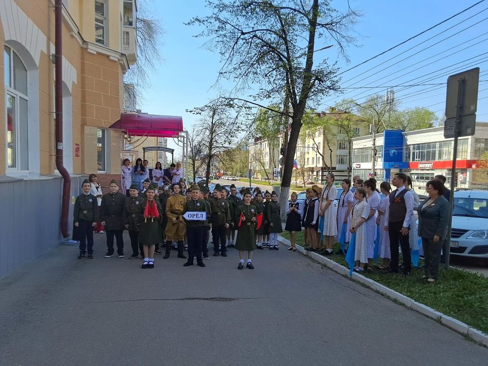 Наталья Долматова поздравила с Днём Победы бывшего узника фашистского концлагеря Юрия Смирнова Наталья Долматова поздравила с Днём Победы бывшего узника фашистского концлагеря Юрия Смирнова