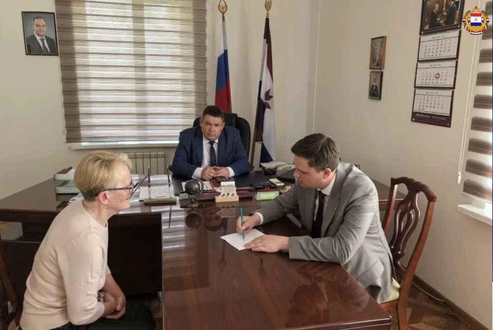 В республике продолжается работа по решению вопросов жителей В республике продолжается работа по решению вопросов жителей