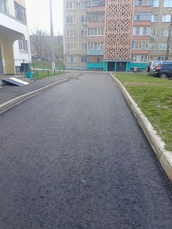 В Саранске продолжается масштабный проект по ремонту дворовых территорий В Саранске продолжается масштабный проект по ремонту дворовых территорий