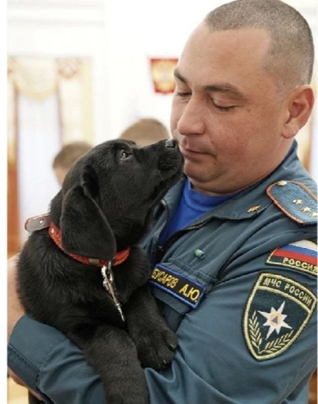 В рабочем кабинете Главы Мордовии хранится номер «Советской Мордовии» от 18 мая 1978 года (дата рождения Артёма Здунова) В рабочем кабинете Главы Мордовии хранится номер «Советской Мордовии» от 18 мая 1978 года (дата рождения Артёма Здунова)