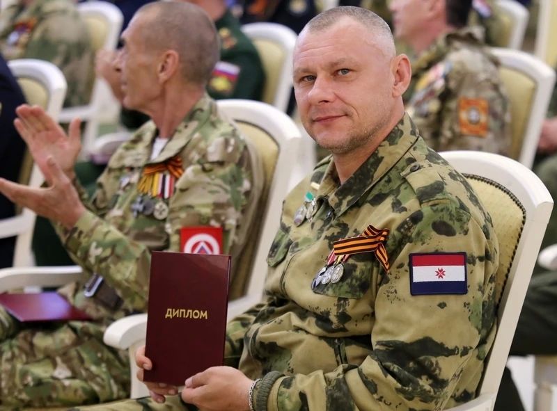 В рабочем кабинете Главы Мордовии хранится номер «Советской Мордовии» от 18 мая 1978 года (дата рождения Артёма Здунова) В рабочем кабинете Главы Мордовии хранится номер «Советской Мордовии» от 18 мая 1978 года (дата рождения Артёма Здунова)