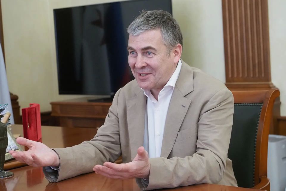 Артём Здунов: #Годздоровья. Мордовия на посту ЗДОРОВЬЯ! Без выходных, 24/7, в 3!!! смены сотрудники нашего Биохимика производят жизненно важные лекарственные препараты: почти 3000 высококлассных специалистов, из них около... Артём Здунов: #Годздоровья. Мордовия на посту ЗДОРОВЬЯ! Без выходных, 24/7, в 3!!! смены сотрудники нашего Биохимика производят жизненно важные лекарственные препараты: почти 3000 высококлассных специалистов, из них около...