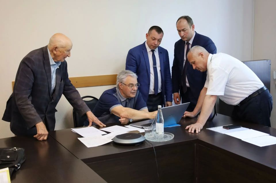 Председатель Госсобрания Мордовии Владимир Чибиркин провел прием граждан в Краснослободске Председатель Госсобрания Мордовии Владимир Чибиркин провел прием граждан в Краснослободске