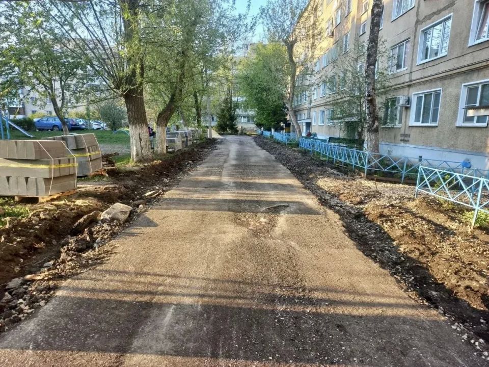 Благоустраиваем придомовые территории в Саранске Благоустраиваем придомовые территории в Саранске