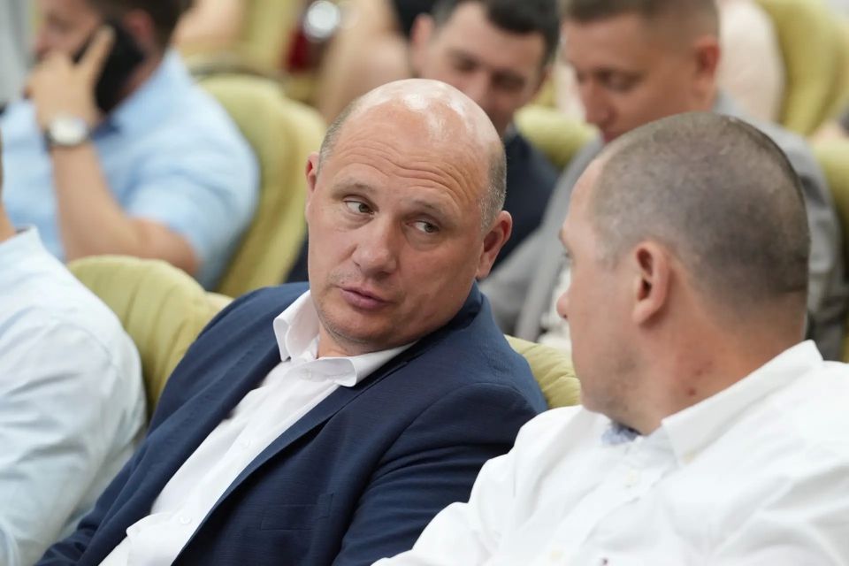 Артём Здунов: #БизнесМордовии. Развиваем бизнес-сообщество Мордовии с командой «Деловой России» Артём Здунов: #БизнесМордовии. Развиваем бизнес-сообщество Мордовии с командой «Деловой России»