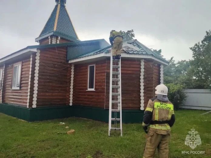 Пожар в Темниковском районе чуть не уничтожил храм Преподобного Серафима Саровского