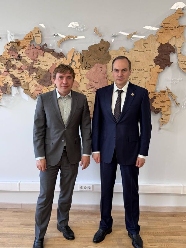 Артём Здунов: Поддержал наших ребят @mol13rus на защите заявки программ Росмолодёжи - «Регион для молодых», «Регион добрых дел» Артём Здунов: Поддержал наших ребят @mol13rus на защите заявки программ Росмолодёжи - «Регион для молодых», «Регион добрых дел»