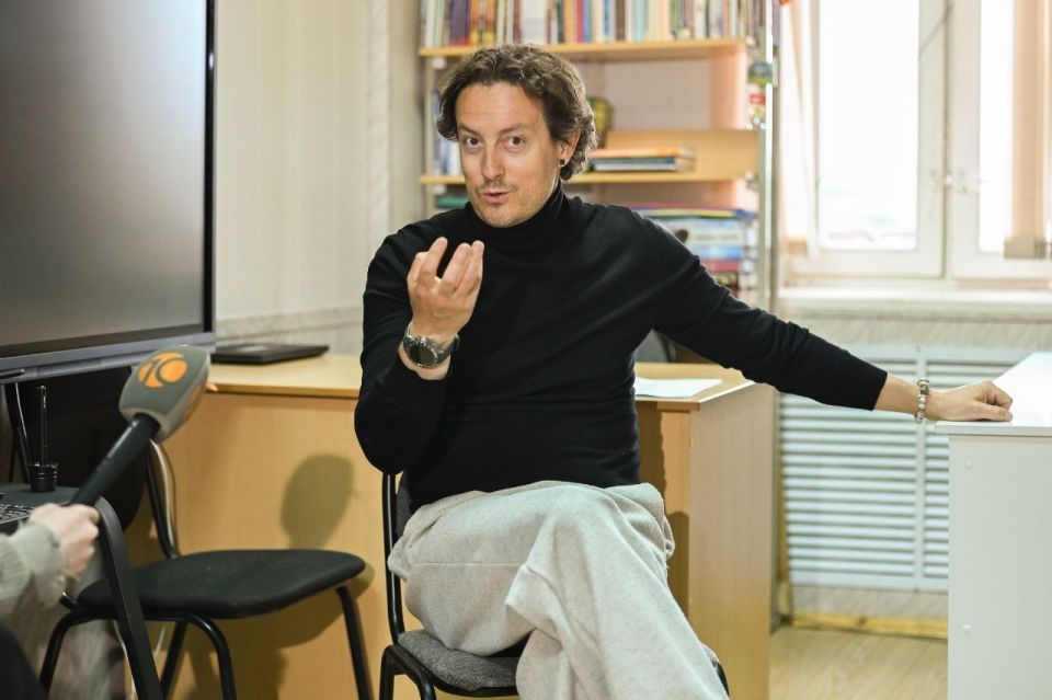 Стас Ярушин известен по сериалу «Универ»