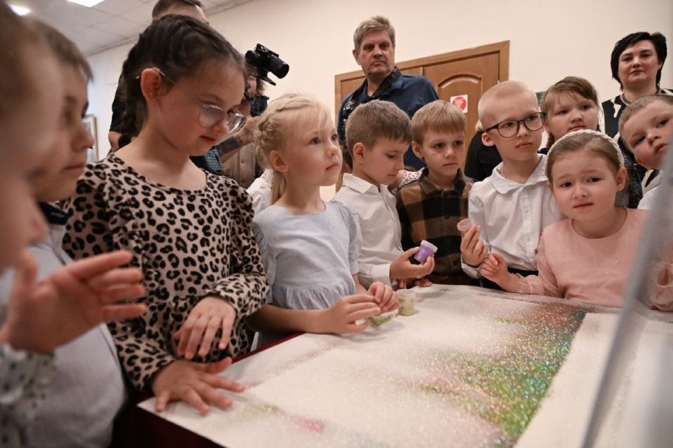 В Национальной библиотеке им. А. С. Пушкина распахнул свои двери первый в Мордовии Детский культурно-просветительский центр «Сказки старого дуба» В Национальной библиотеке им. А. С. Пушкина распахнул свои двери первый в Мордовии Детский культурно-просветительский центр «Сказки старого дуба»