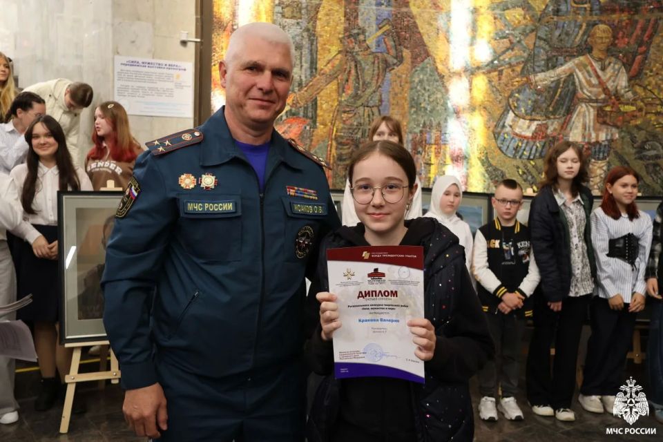 В Мемориальном музее военного и трудового подвига 1941-1945 года состоялась церемония награждения победителей конкурса детского рисунка В Мемориальном музее военного и трудового подвига 1941-1945 года состоялась церемония награждения победителей конкурса детского рисунка