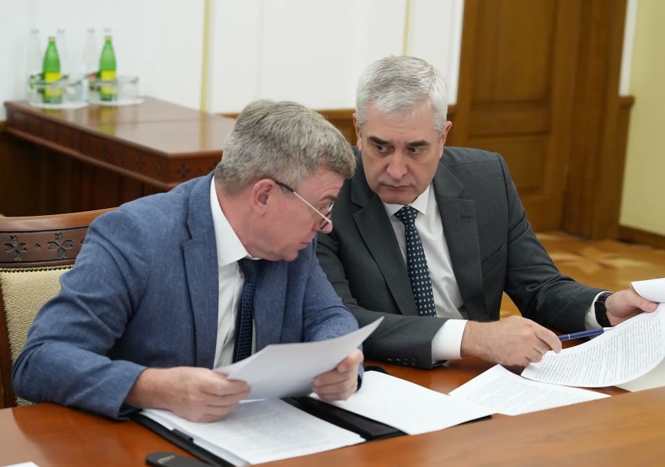 Артём Здунов: Обсудили организацию массового обучения детей Мордовии плаванию Артём Здунов: Обсудили организацию массового обучения детей Мордовии плаванию