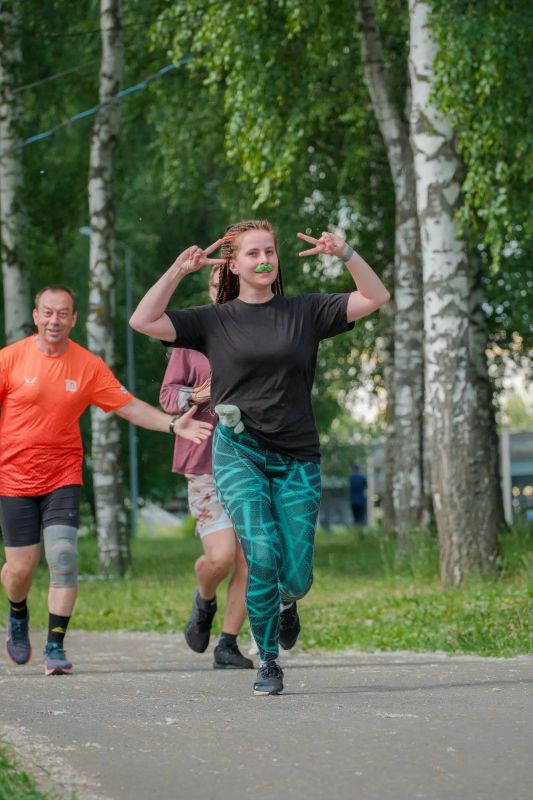 «Усатый забег» - спорт и отличное чувство юмора «Усатый забег» - спорт и отличное чувство юмора