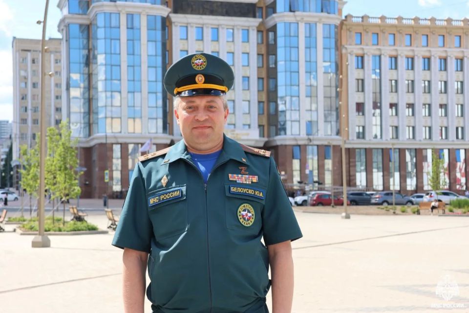 Хороших выходных тебе желает заместитель начальника Главного управления - начальник управления гражданской обороны и защиты населения Юрий Белоуско!