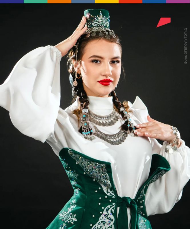 Думаете, народный костюм — это скучно? Будущие мастера лёгкой промышленности доказывают обратное Думаете, народный костюм — это скучно? Будущие мастера лёгкой промышленности доказывают обратное