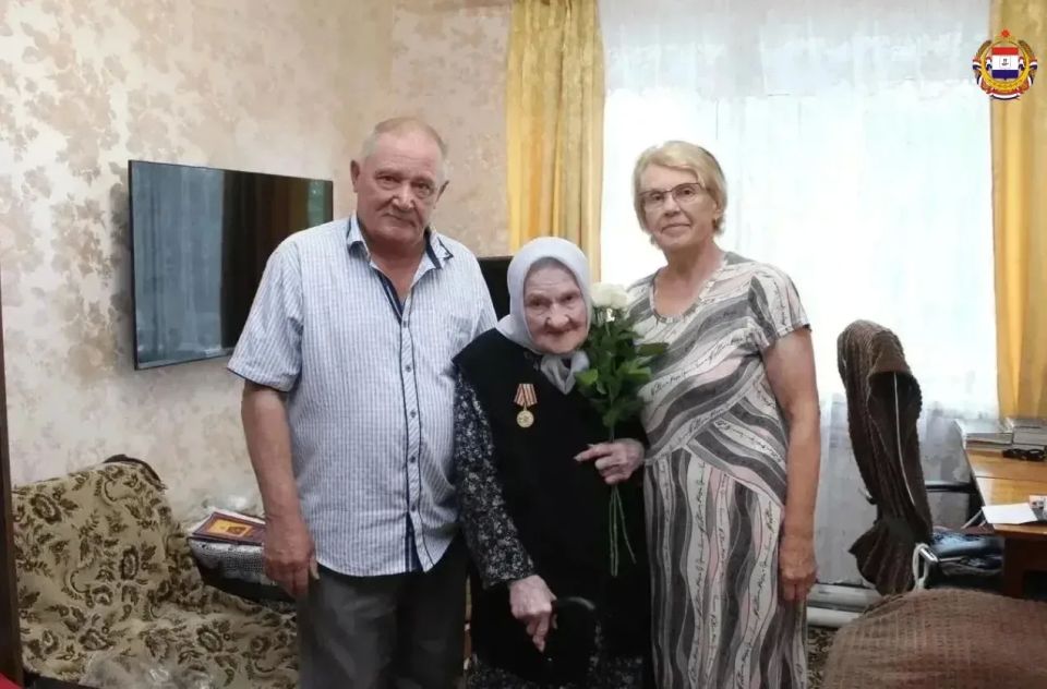 102 года – возраст мудрости и чести! 102 года – возраст мудрости и чести!