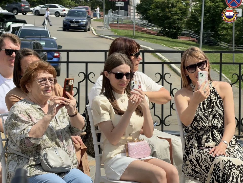 Сказать друг другу «да» в особенном месте Сказать друг другу «да» в особенном месте