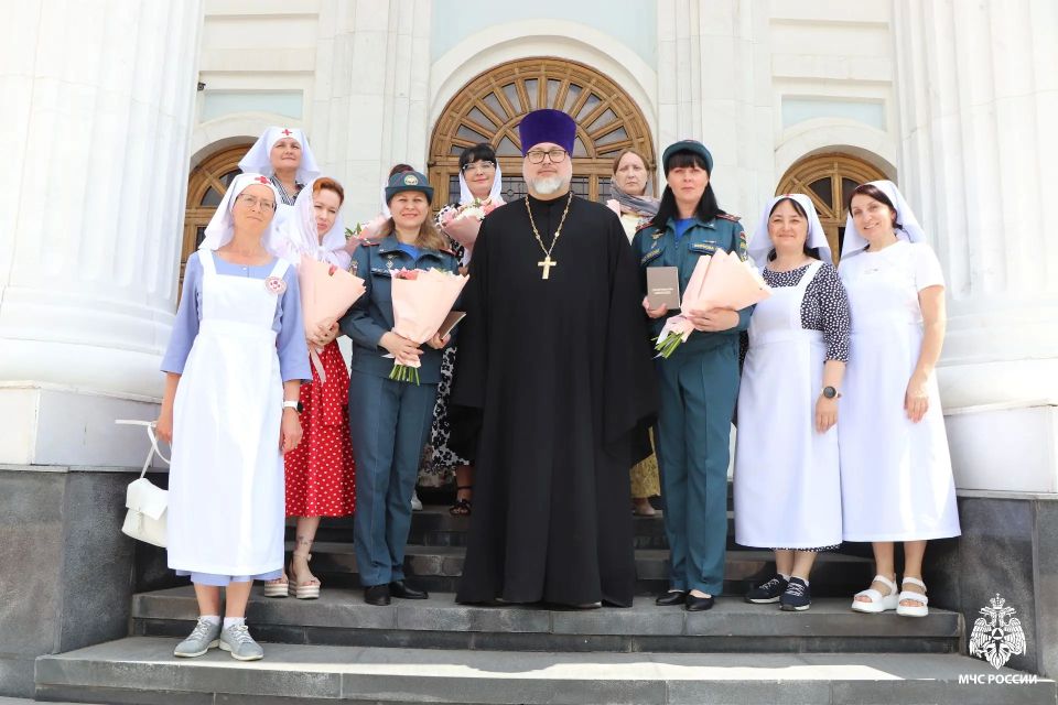 "Сестры милосердия" из числа сотрудниц ведомства получили свидетельства об обучении "Сестры милосердия" из числа сотрудниц ведомства получили свидетельства об обучении