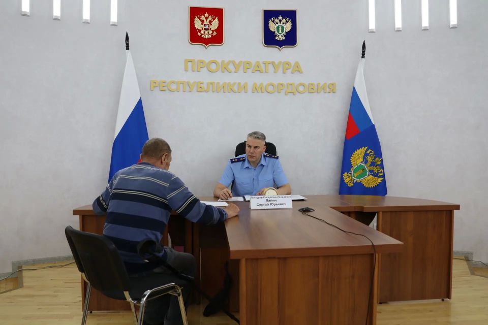 ПРОКУРОР РЕСПУБЛИКИ МОРДОВИЯ ПРОВЕЛ ЛИЧНЫЙ ПРИЕМ ГРАЖДАН ПРОКУРОР РЕСПУБЛИКИ МОРДОВИЯ ПРОВЕЛ ЛИЧНЫЙ ПРИЕМ ГРАЖДАН