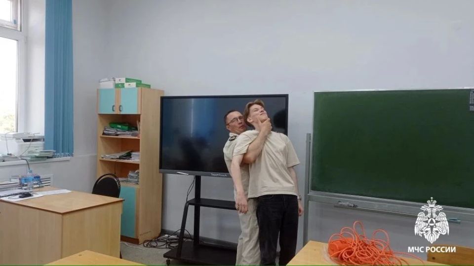 Купальный сезон: основные правила безопасности Купальный сезон: основные правила безопасности