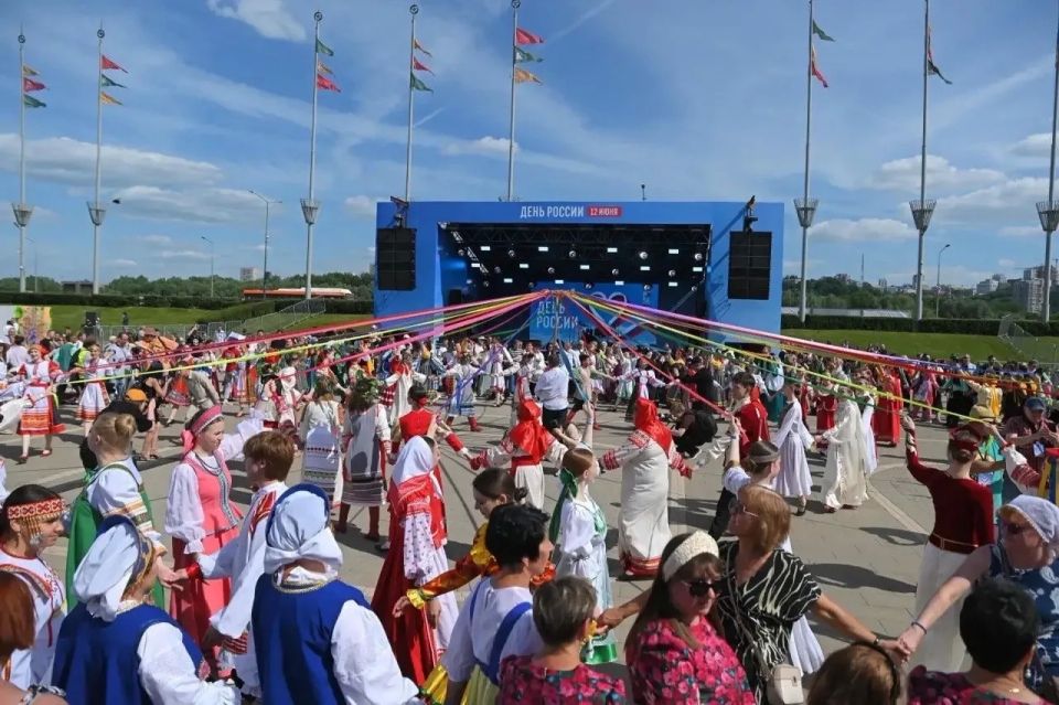 В Нижнем Новгороде состоялся VI Всероссийский форум «Диалог культур» В Нижнем Новгороде состоялся VI Всероссийский форум «Диалог культур»