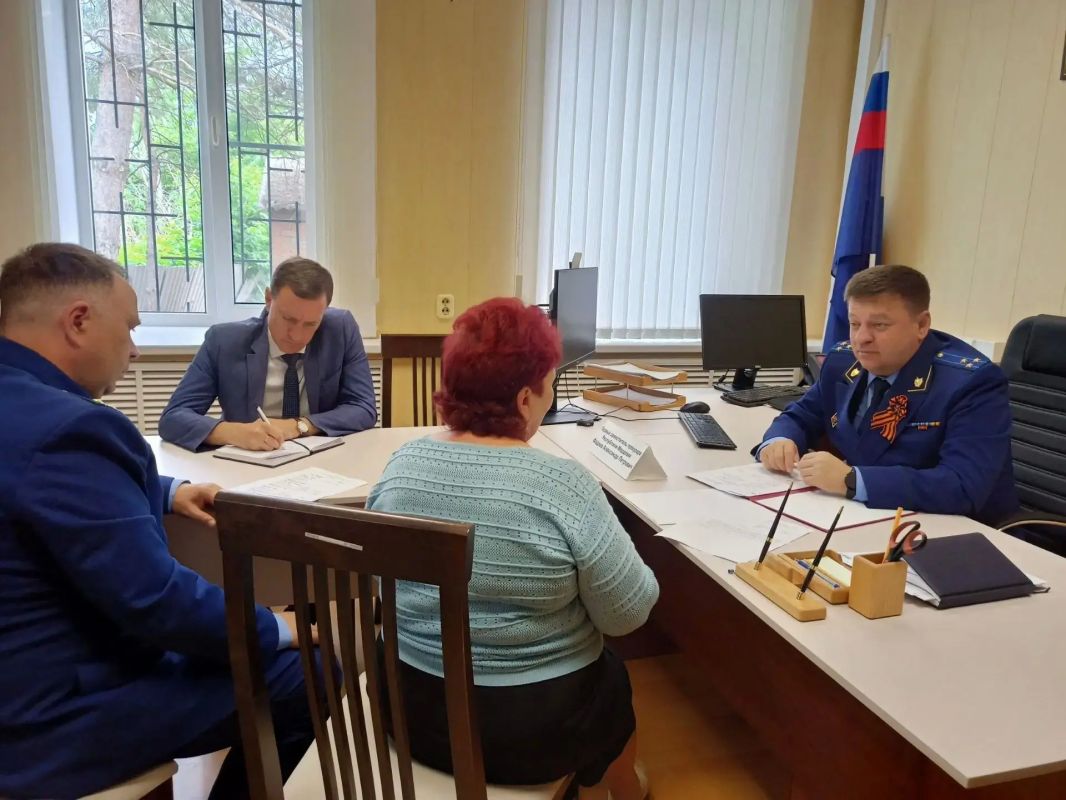 МОБИЛЬНАЯ ПРИЕМНАЯ ПРОКУРОРА РЕСПУБЛИКИ РАБОТАЛА В БОЛЬШЕБЕРЕЗНИКОВСКОМ РАЙОНЕ